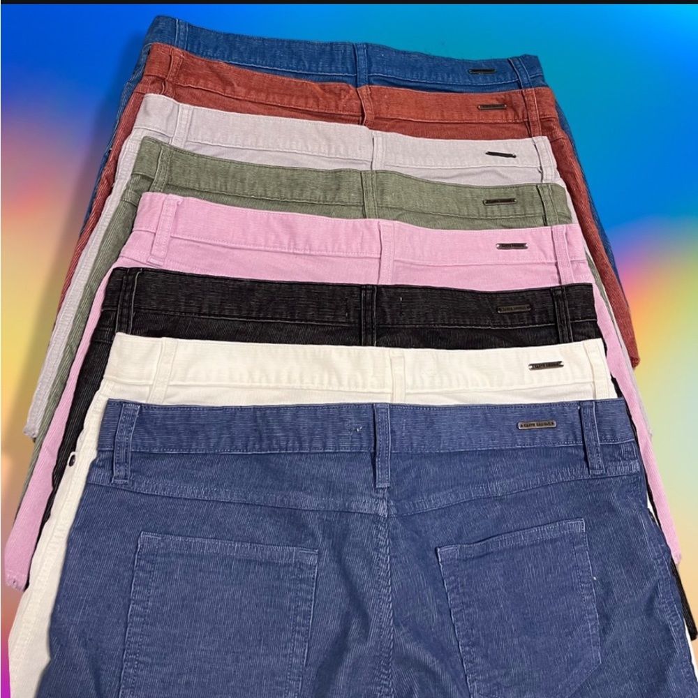 NWOT CARVE DESIGNS OAHU SHORT BUNDLE SIZE 10